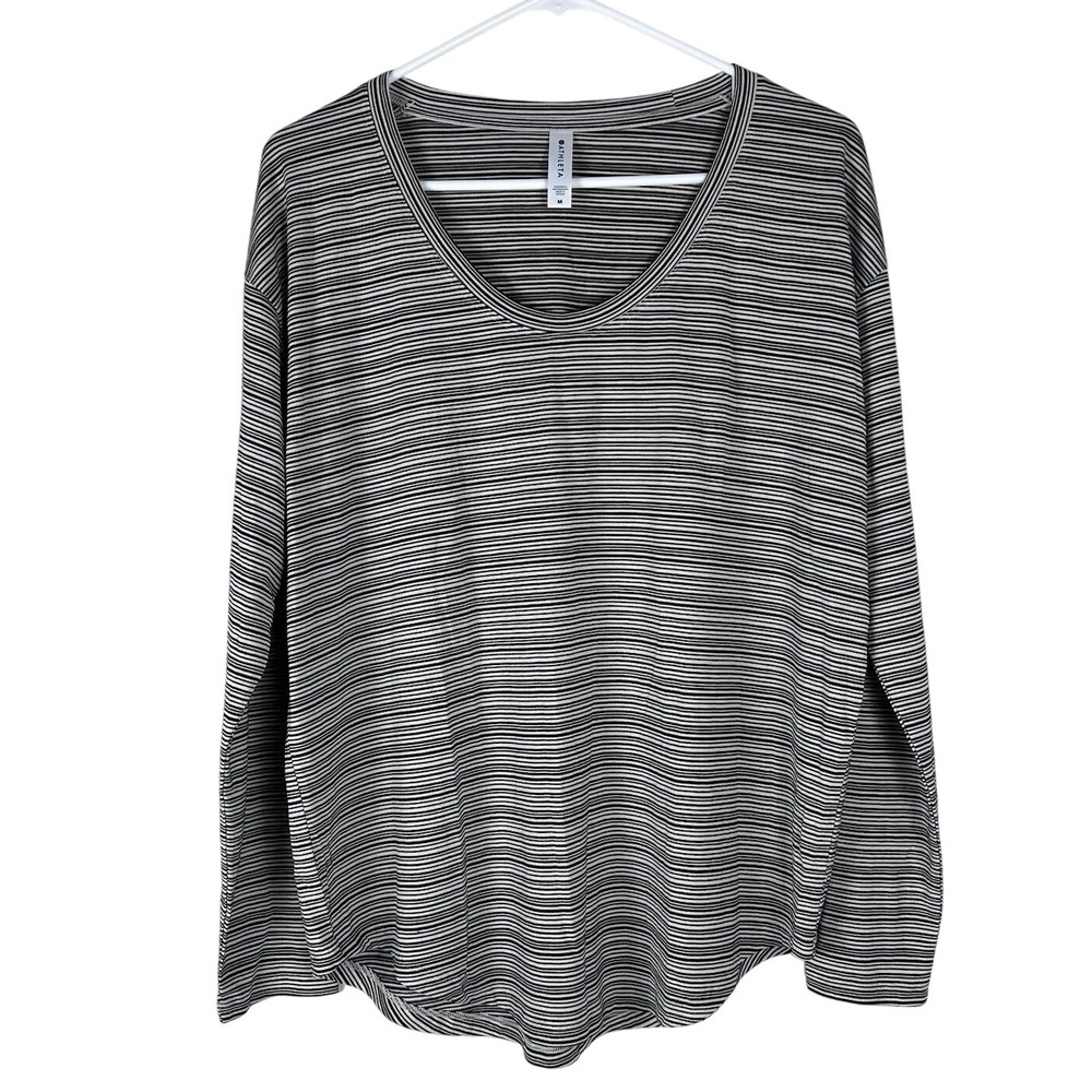 Athleta Womens M Top Black White Striped Long‎ Sleeve Scoop Neck Relaxed Casual